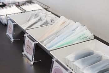 Hundredstay Tokyo Shinjuku, Reception