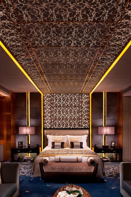 The Ritz-Carlton, Hong Kong, Room