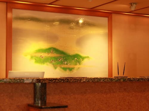 Hanabishi Hotel, Reception