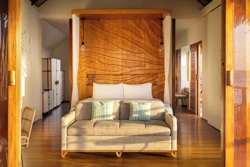 Constance Moofushi All Inclusive