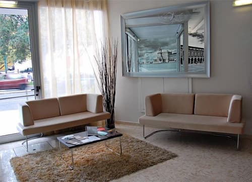 Lisbon City Hotel, Lobby sitting area