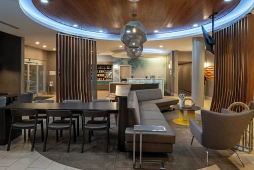 SpringHill Suites by Marriott Lake Charles, Lobby