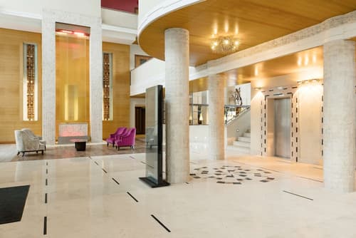 Radisson Blu Anchorage Hotel, Lagos, V.I., Lobby