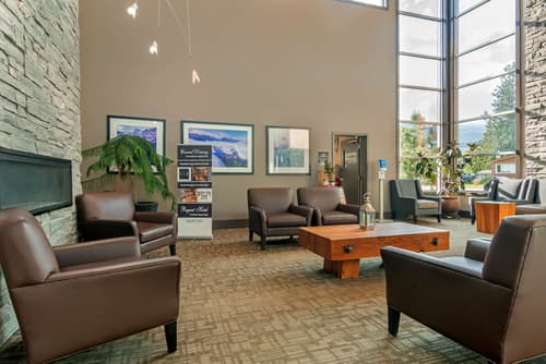 Best Western Plus Revelstoke, Lobby