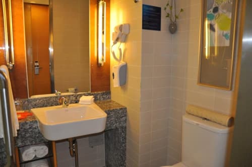 Holiday Inn Express Dongzhimen by IHG, Room