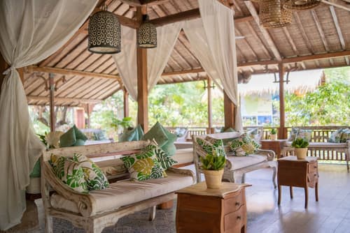 Taman Sari Bali Resort & Spa, Lobby sitting area