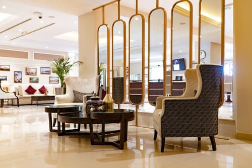 Al Ain Palace Hotel, Lobby sitting area