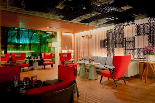 Park Plaza Bangkok Soi 18, Lobby