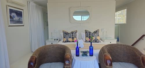 Brenton Beach House, Room