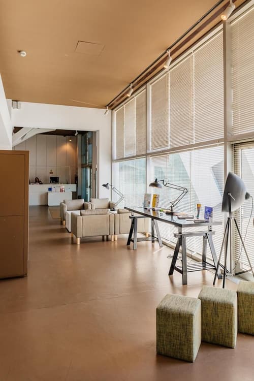 Basic Braga by Axis, Lobby