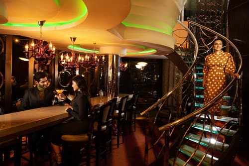 Sofitel Mumbai BKC Hotel, Lobby lounge