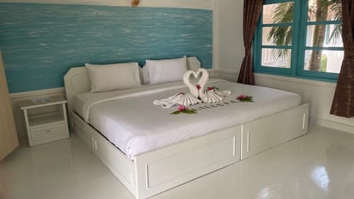 Sand Sea Beach Resort, Room