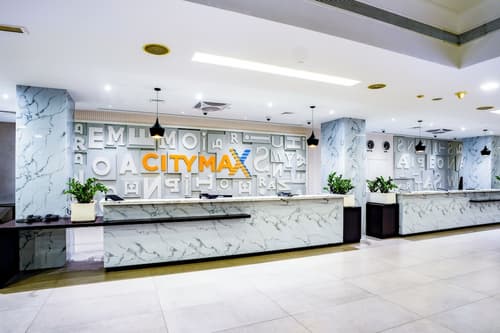 Citymax Bur Dubai, Reception