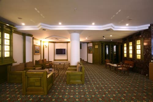 Istanbul Royal Hotel, Lobby