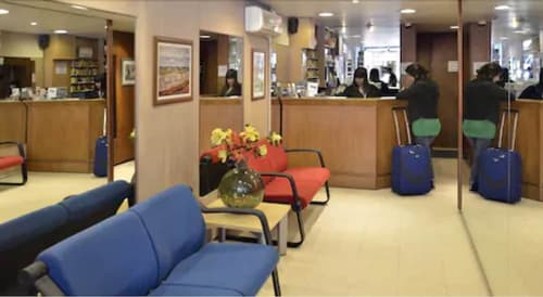 Hispano Hotel, Reception