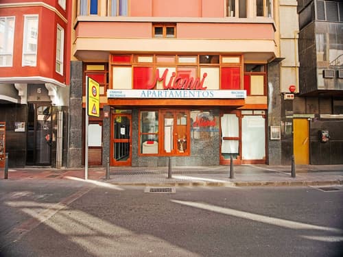 Miami Santa Catalina, Primary image