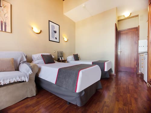 Miami Santa Catalina, Room