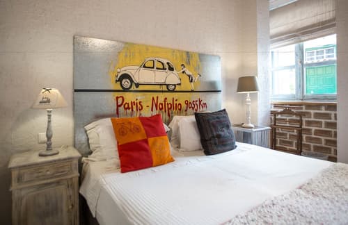 Amymone and Adiandi, Room