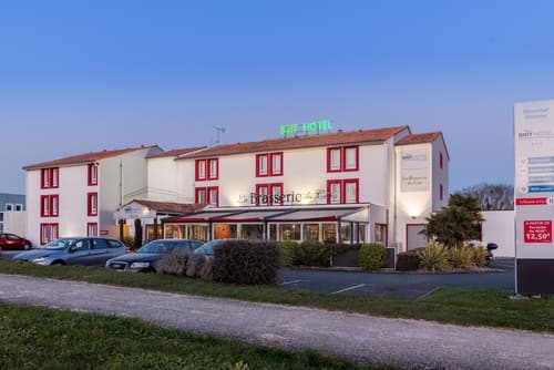 Brit Hotel La Rochelle Périgny, Front of property