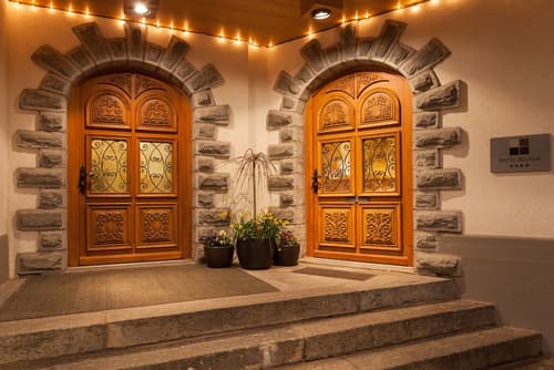 Hotel Allalin Saas-Fee, Interior entrance