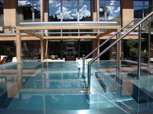 Backstage Boutique SPA Hotel, Outdoor pool