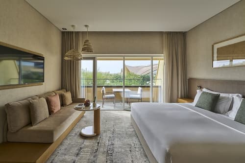 ERTH Abu Dhabi Hotel
