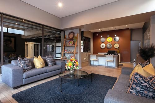 Akanani Apartments, Reception