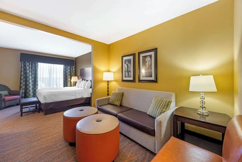 Best Western Plus Tupelo Inn & Suites, Room