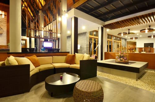 Deevana Plaza Krabi, Lobby sitting area