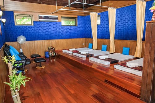 Sea Valley Resort, Treatment room