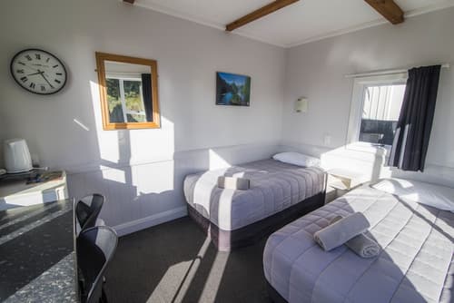 Tasman Holiday Parks - Te Anau