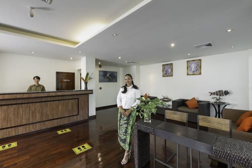 Phunawa Resort, Reception