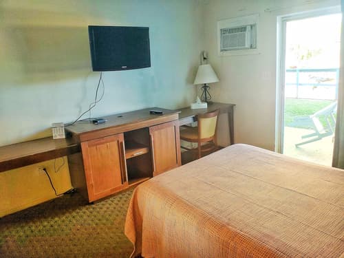 The Port Hotel & Marina, Room