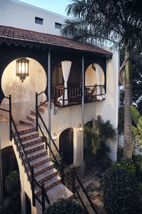 Casa Lecanda Boutique Hotel