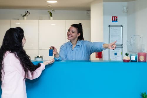 Zenitude Hôtel - Résidences Magny les Hameaux, Reception