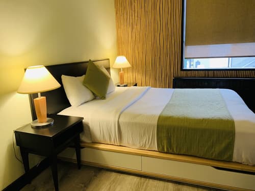 Hotel at the Waldorf