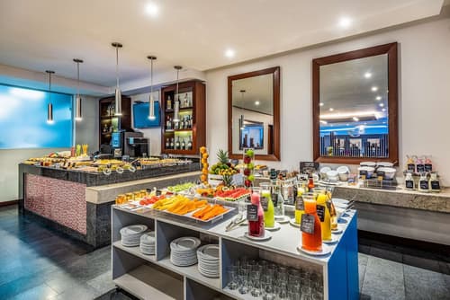 NH Bogotá Urban 93 Royal, Breakfast area