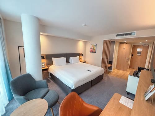 Holiday Inn London - Whitechapel by IHG, Room