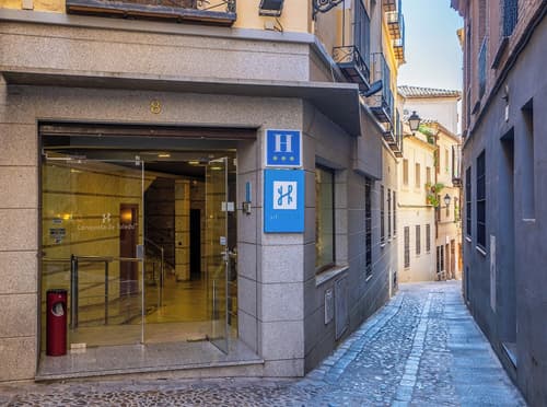 Hotel YIT Conquista de Toledo, Front of property