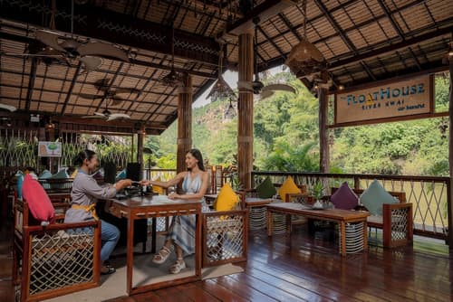 The FloatHouse River Kwai