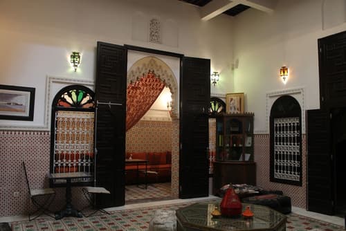 Riad Baddi, Lobby