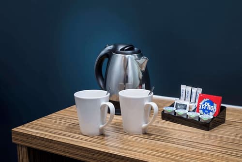 Travelodge Liverpool Central The Strand Hotel, 