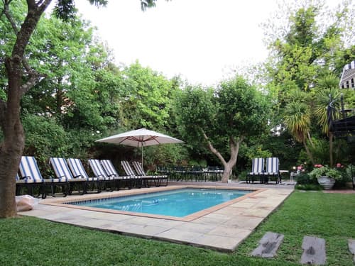 Maison Chablis, Outdoor pool