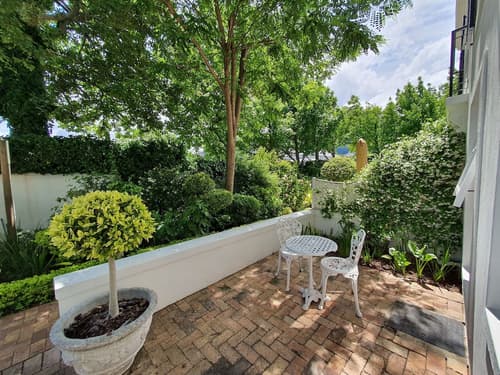 Maison Chablis, Terrace/patio