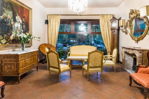 La Fenice, Lobby sitting area