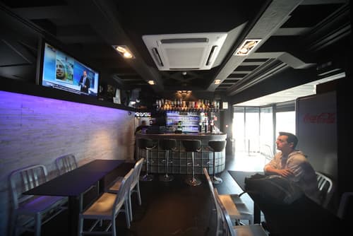 Peace & Love - Hostel