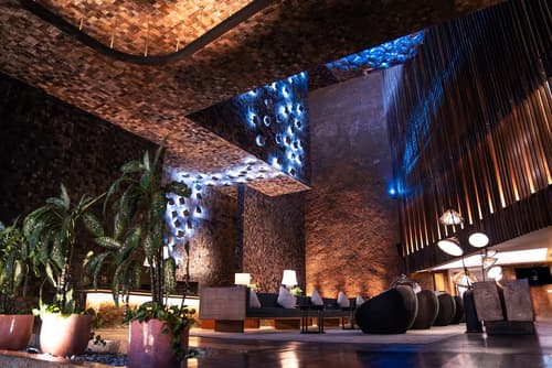 Cross Paasha Bali Seminyak, Lobby