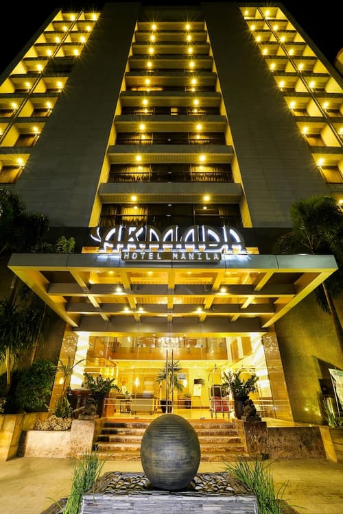 Armada Hotel, Front of property - evening/night