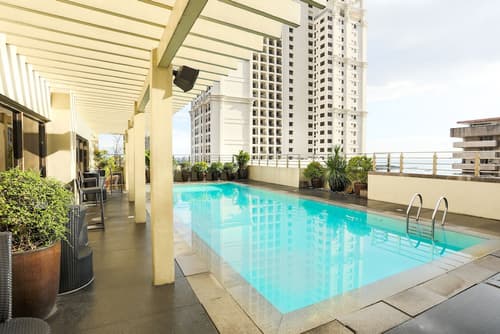 Armada Hotel, Outdoor pool