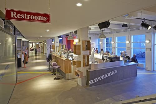 Reykjavik Marina - Berjaya Iceland Hotels, Interior entrance